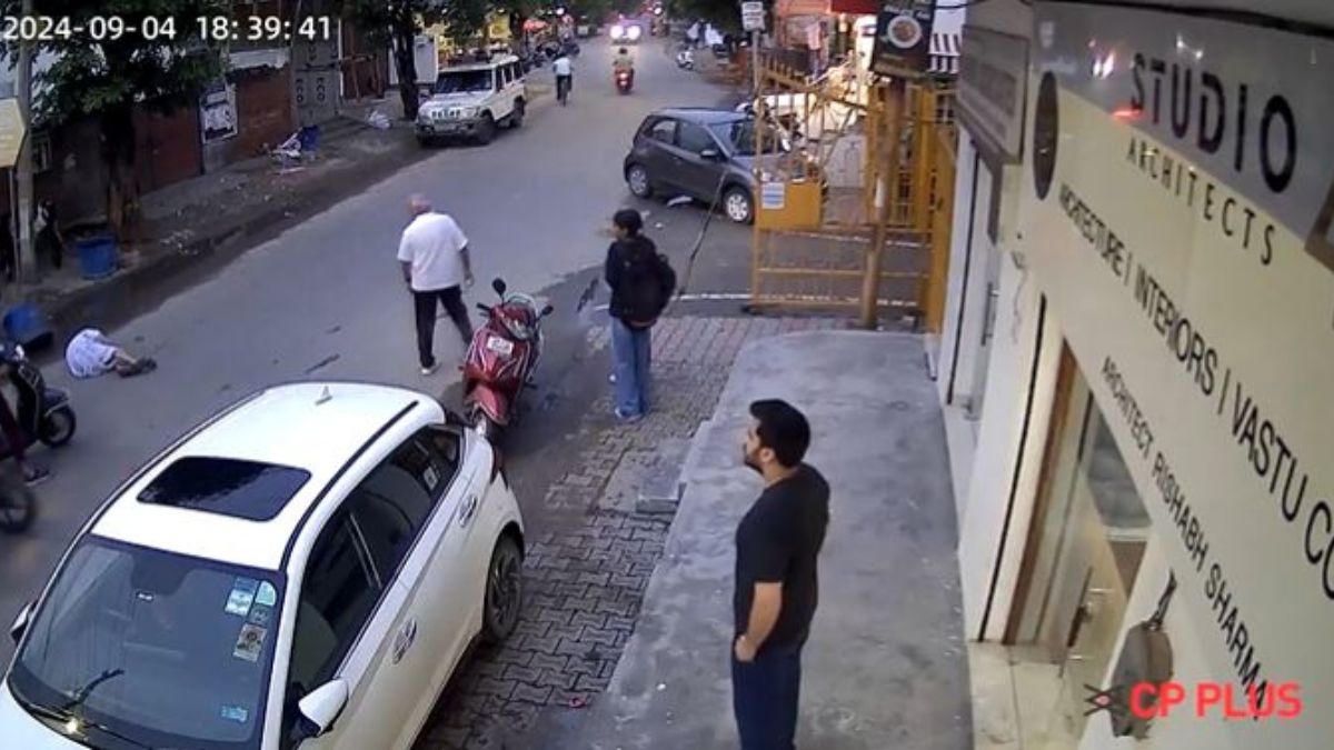 up-85yearold-attacked-by-stray-bull-in-meerut-suffers-grievous-injuries-watch